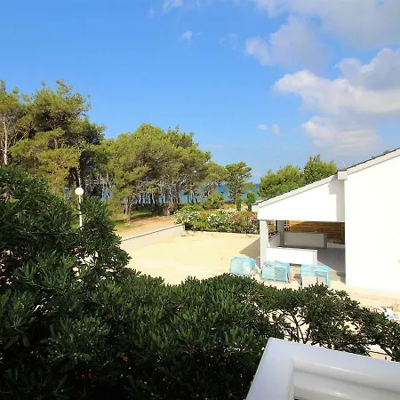 Luxury Beach *