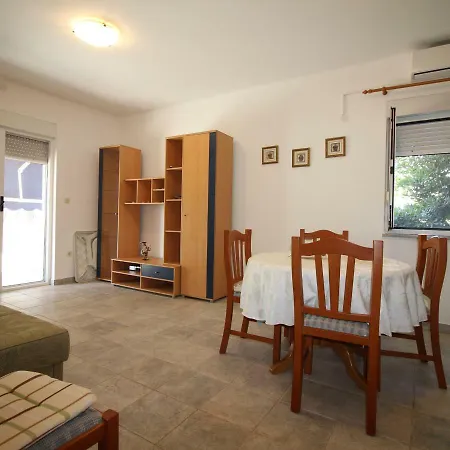 Luxury Beach Apartament Privlaka (Zadar)